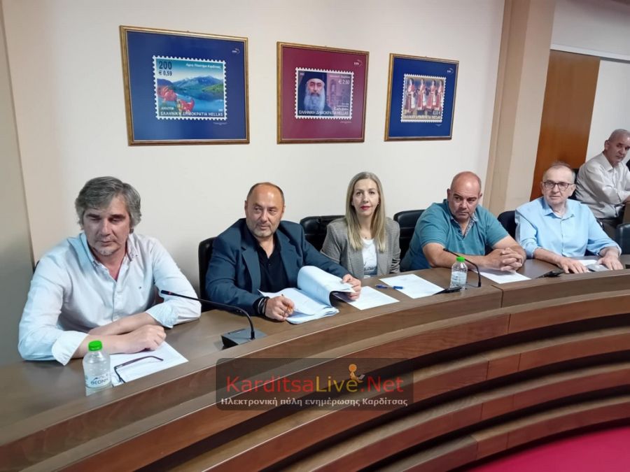 Δ.Σ. Μουζακίου: «Καλορίζικο» και…κόντρες για το νέο μισθωμένο όχημα του Δημάρχου