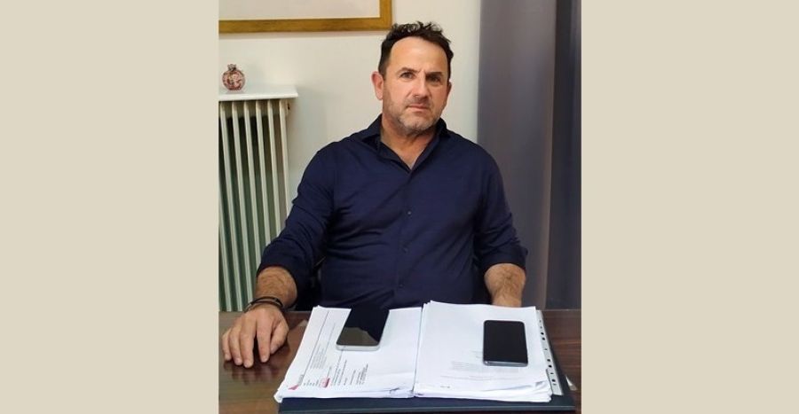 Γ. Τσινόπουλος: Σοφάδες: Ο Δήμος των συγγενών και των "δικών μας παιδιών"