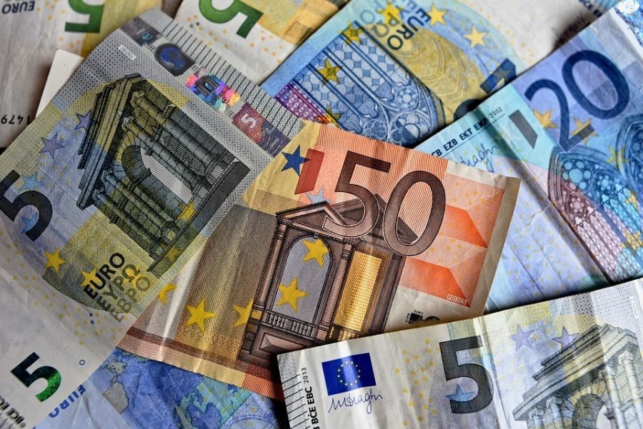 Νέες επιδοτήσεις 559 δικαιούχων στα προγράμματα «Κινούμαι Ηλεκτρικά ΙΙ και ΙΙΙ»