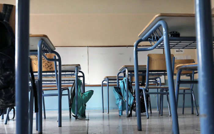 Χωρίς παιδιά, χωρίς σχολεία, στην περιφέρεια, τι μέλλον μπορεί να έχει μια χώρα;