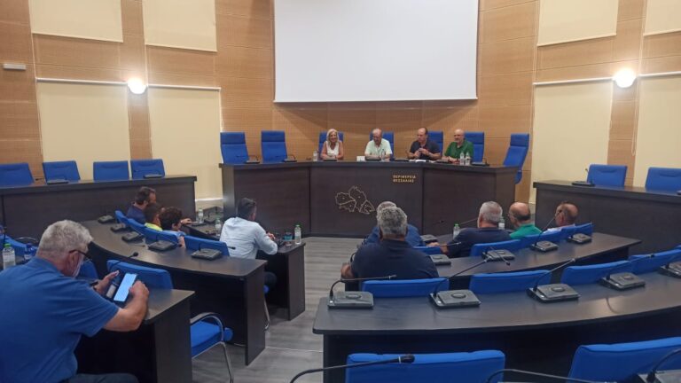 Τεχνική σύσκεψη για τα νερά  της λίμνης Σμοκόβου και την άρδευση (ΦΩΤΟ)