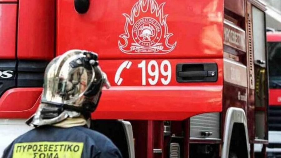 Κάηκε αυτοκίνητο στην ευρύτερη περιοχή του Αμαράντου Καρδίτσας το μεσημέρι της Πέμπτης (17/7)