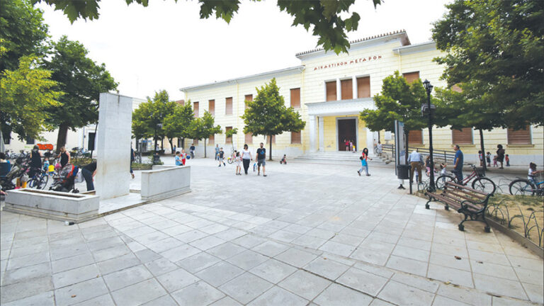 Προς υλοποίηση το έργο ανάπλασης  της Πλατείας Δικαστηρίων