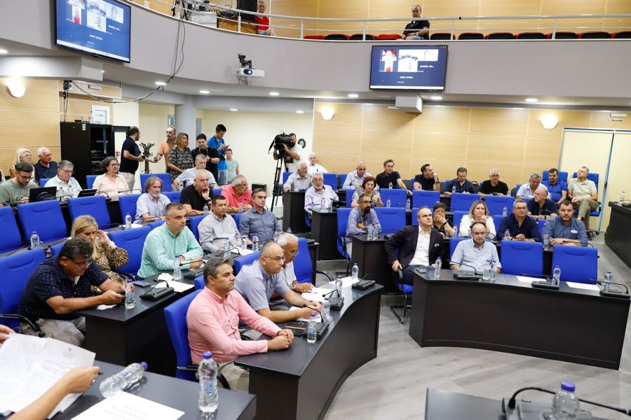 Προβληματισμοί και αντιδράσεις για την κατάργηση της 1ης Στρατιάς στο Περιφερειακό Συμβούλιο (+Φωτο)