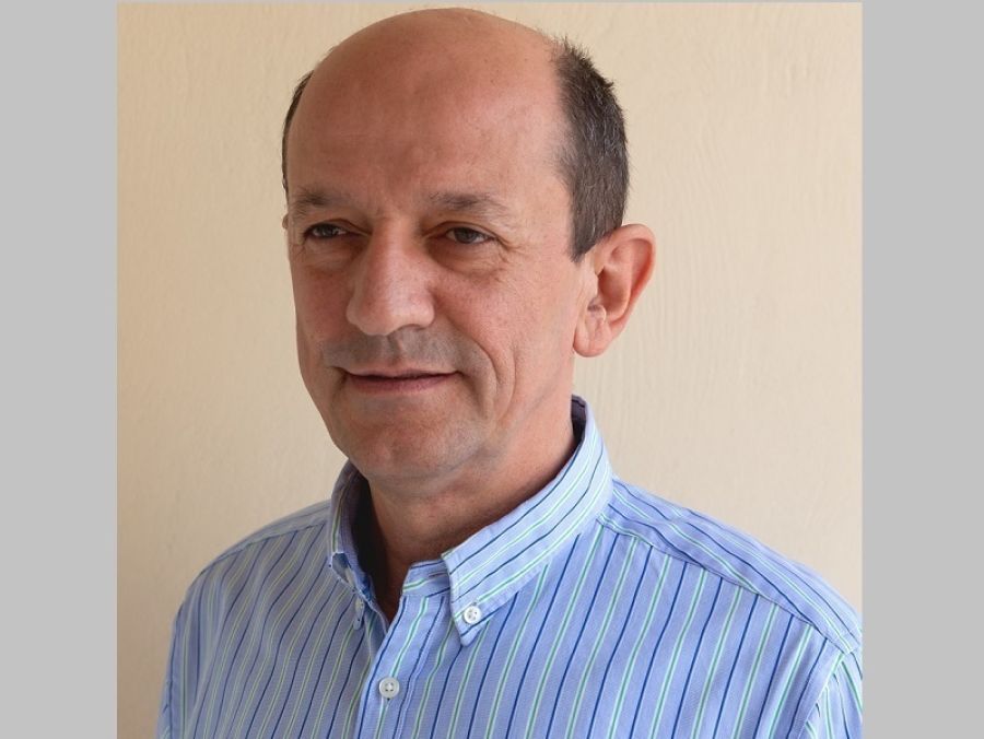 Μπάμπης Παπαδόπουλος: «Απ’ την κρίση, στην απόγνωση: η ευλογιά απειλεί την επιβίωση της ελληνικής υπαίθρου»