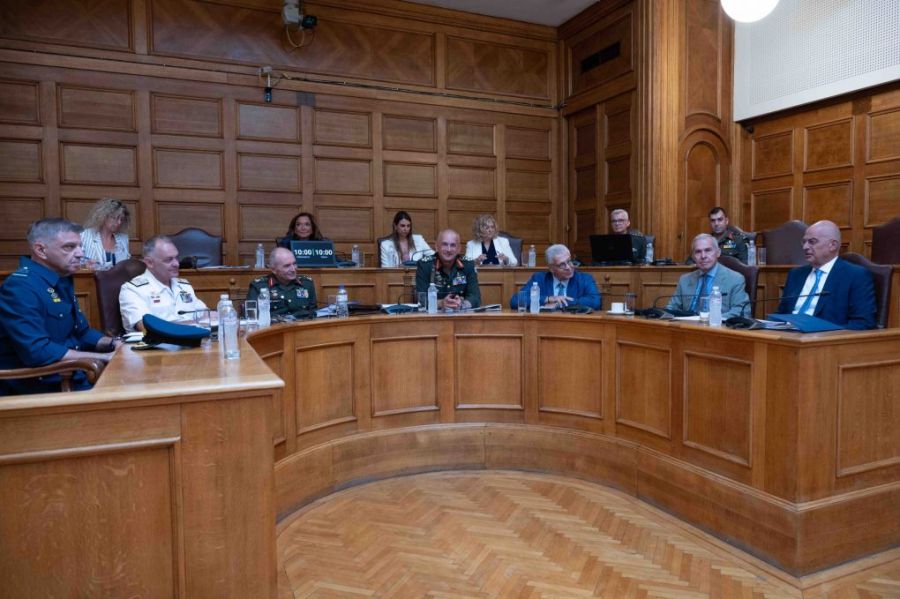 Β’ φάση της Νέας Δομής των Ενόπλων Δυνάμεων: Καταργείται η 1η Στρατιά