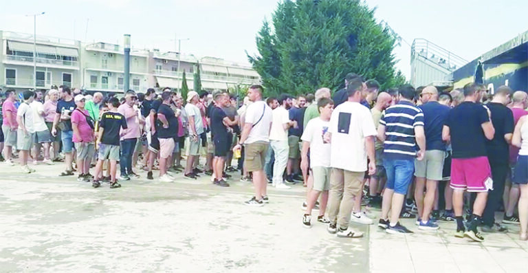 Το αδιαχώρητο στην πρεμιέρα της SL2 από τους φίλους της Αναγέννησης