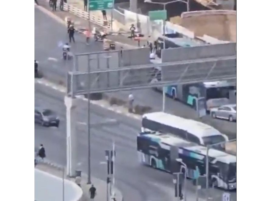 Ισραήλ: Τουλάχιστον 15 τραυματίες σε επίθεση με πυροβόλο όπλο στην Ιερουσαλήμ
