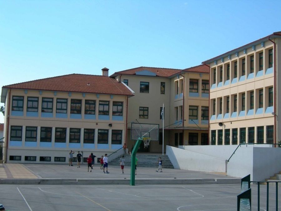 Ευχές για τη νέα σχολική χρονιά από τον Δήμαρχο Καρδίτσας Βασίλη Τσιάκο, τον ΥΠΑΑΤ Κώστα Τσιάρα και τους Βουλευτές ΝΔ Καρδίτσας Ασημίνα Σκόνδρα, Τέλη Σπάνια και Γιώργο Κωτσό
