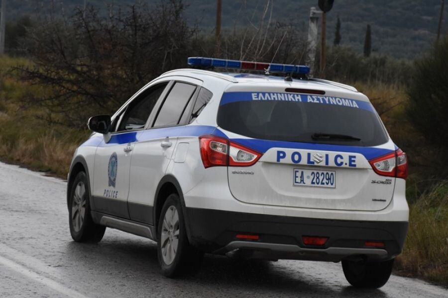 Εξιχνίαση απάτης και συλλήψεις για ρευματοκλοπή και κατοχή μαχαιριού σε περιοχές των ν. Λάρισας και Μαγνησίας