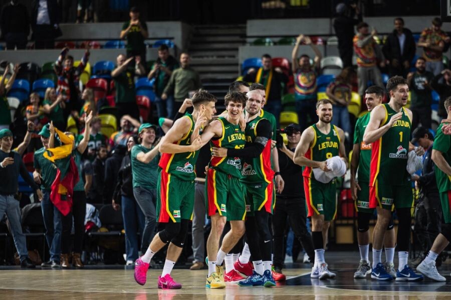 Έπος! Ο Σαργκιούνας έβαλε τρία τρίποντα σε 10 δευτερόλεπτα και Μεγ. Βρετανία - Λιθουανία 88-89 (+Βίντεο)