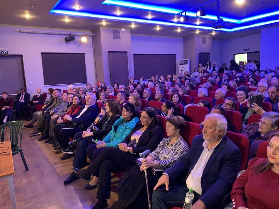 «100 Χρόνια Μίκη Θεοδωράκη: Μια βραδιά μνήμης και τιμής στους Σοφάδες»