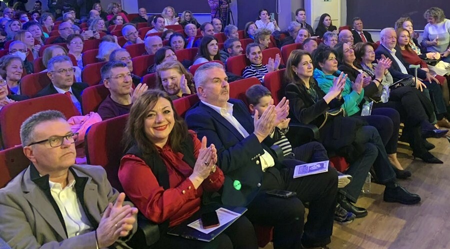 Εκπροσώπηση του ΕΒΕ Καρδίτσας σε μουσική εκδήλωση αφιερωμένη στον Μίκη Θεοδωράκη