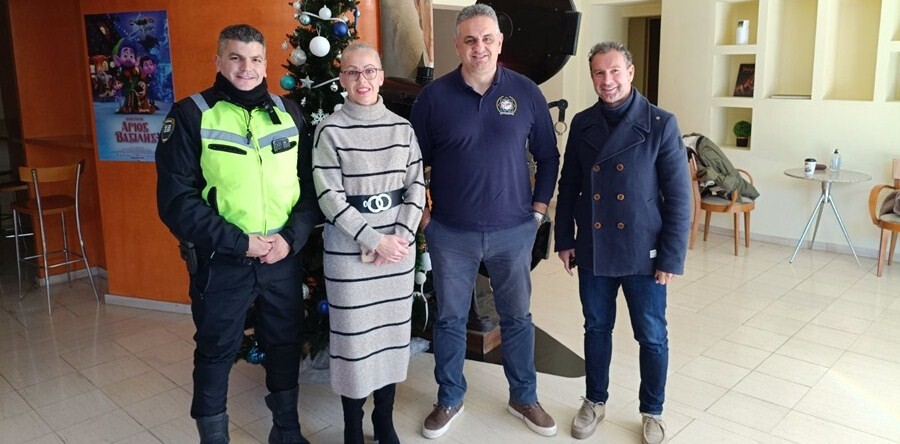 Εορταστικές εκδηλώσεις για τα παιδιά των αστυνομικών και πολιτικών υπαλλήλων της Καρδίτσας