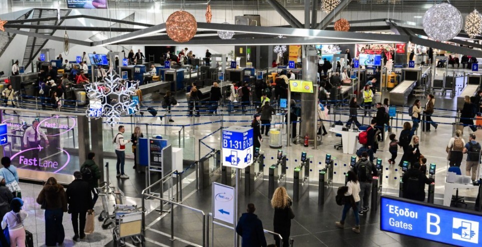 Μαζική παρεμβολή σε όλες τις συχνότητες του FIR Αθηνών