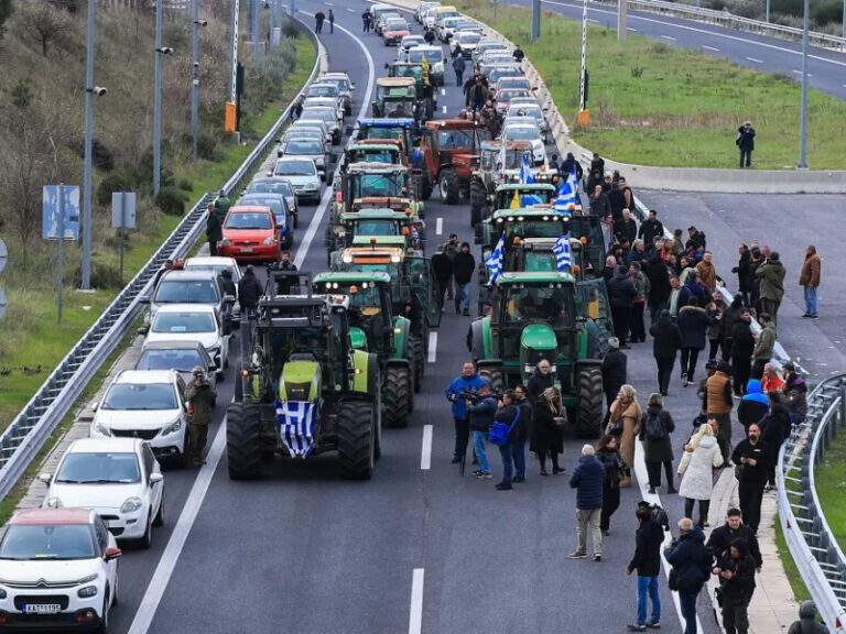 Αγρότες: Τα στρατηγικά σημεία που θα αποκλείσουν από την Πέμπτη για 48 ώρες
