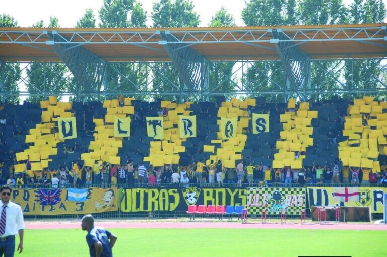 Όλοι γήπεδο, όλοι δίπλα στην Αναγέννηση για το άλμα κορυφής