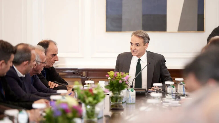 Ολοκληρώθηκε η συνάντηση Πανελλαδικής μπλόκων - πρωθυπουργού, τί δήλωσαν οι εκπρόσωποι της ΠΕΜ