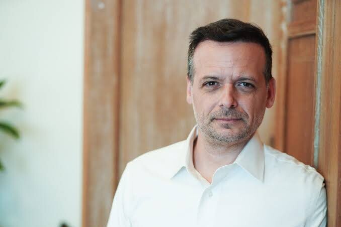 Ο Δούκας παλεύει και αυτοί το χάβα τους…