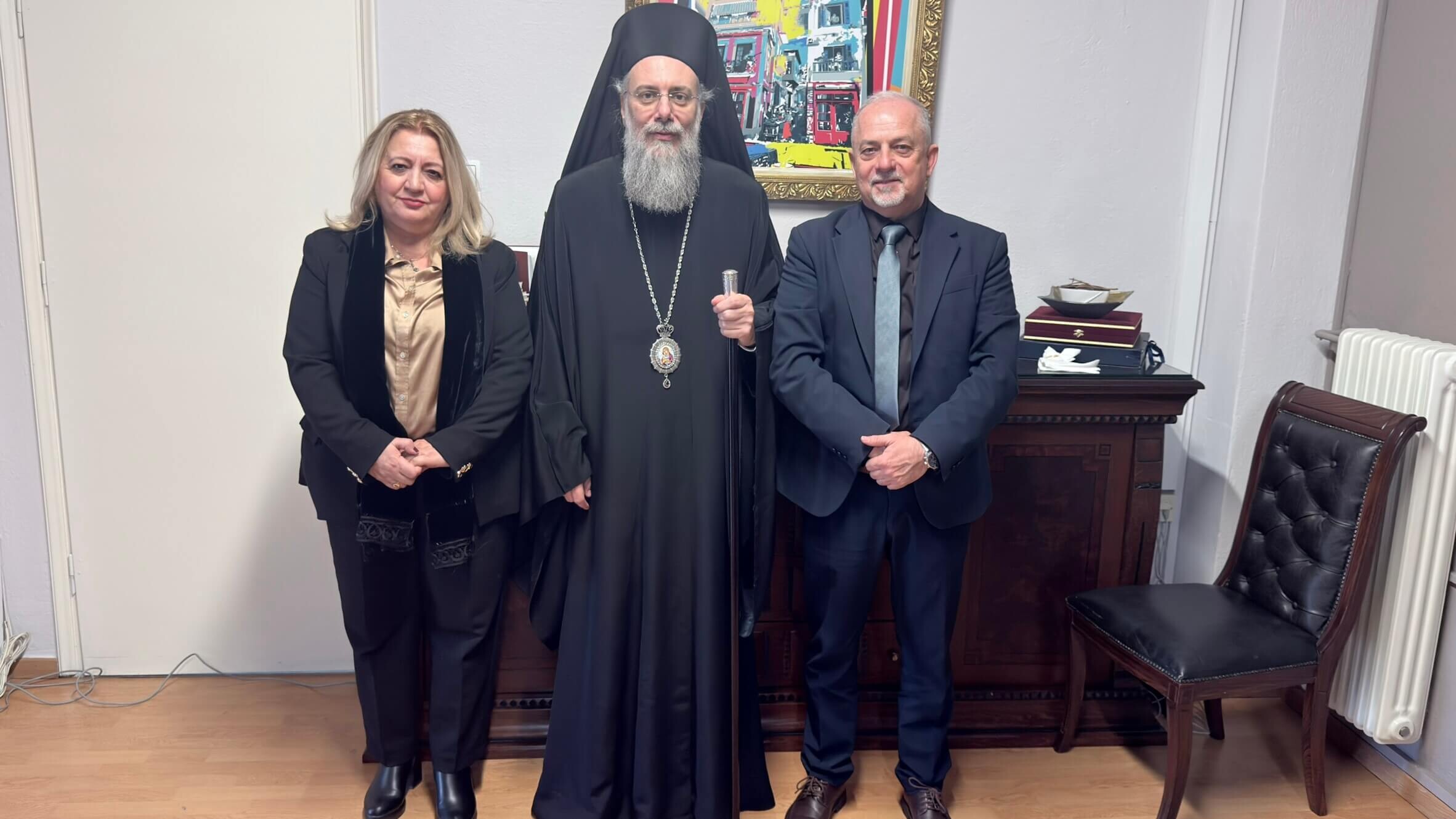 Κοπή Πρωτοχρονιάτικης Πίτας στις Διευθύνσεις Πρωτοβάθμιας και Δευτεροβάθμιας Εκπαίδευσης Τρικάλων