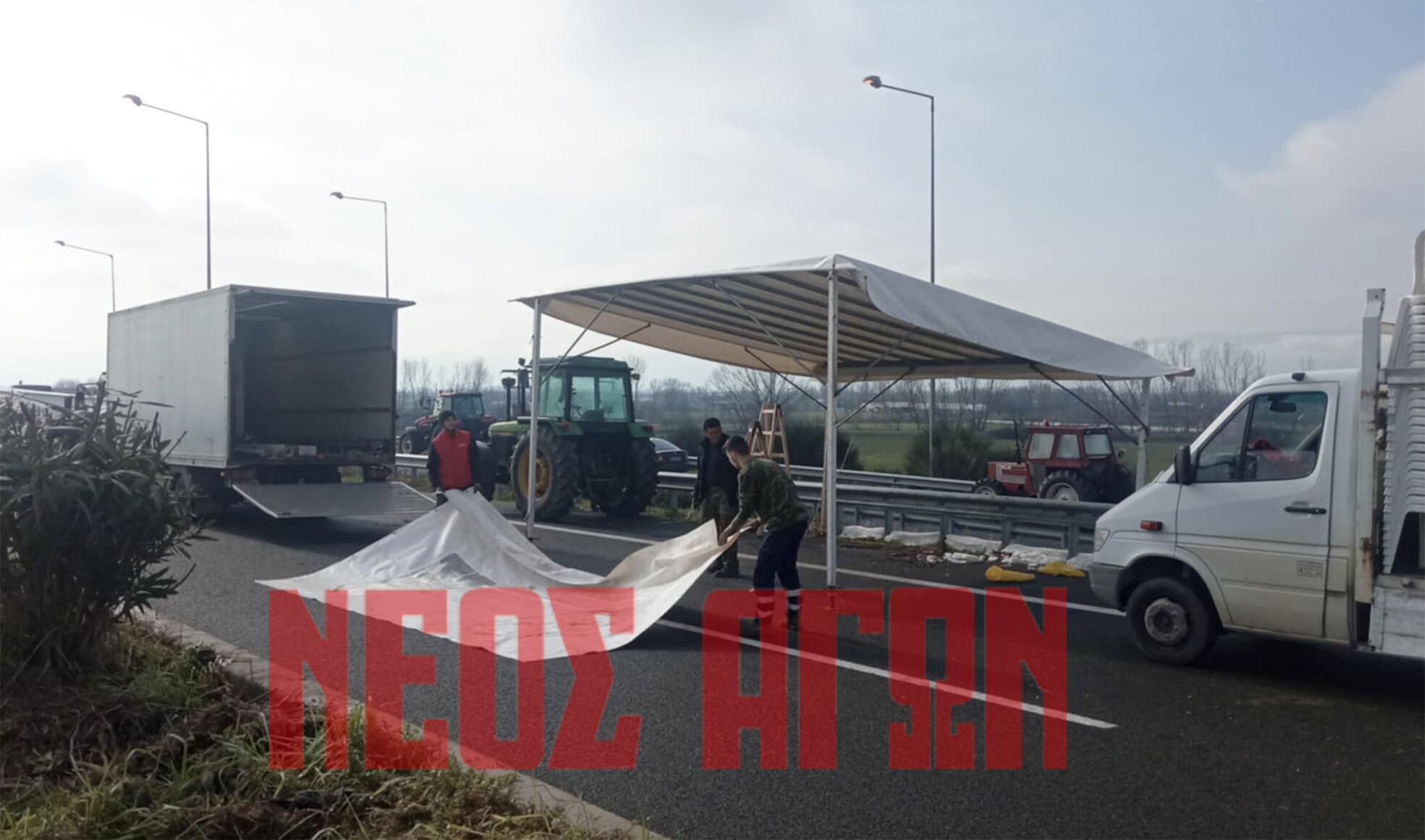 Μετά από 55 μερόνυχτα τα τρακτέρ του μπλόκου της Καρδίτσας επιστρέφουν στα χωριά (ΦΩΤΟ)