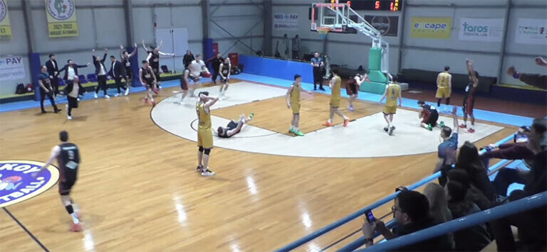 Μετά από τρεις παρατάσεις ο ΓΣ Σοφάδων τρομερό «διπλό» στο Ψυχικό (93-94)