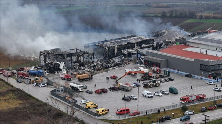 Νέα ανακοίνωση της «Βιολάντα»: Καταβολή μόνιμου μηνιαίου μισθού στις οικογένειες των θυμάτων – στήριξη και των παιδιών