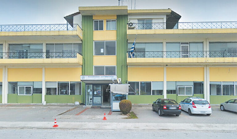 Μεγάλη προσέλευση για νέες ταυτότητες στην Καρδίτσα