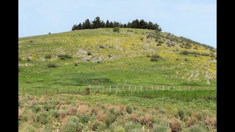 Λ. Μενδώνη: Έγκριση αρχιτεκτονικής μελέτης για εργασίες στην Ακρόπολη Κιερίου