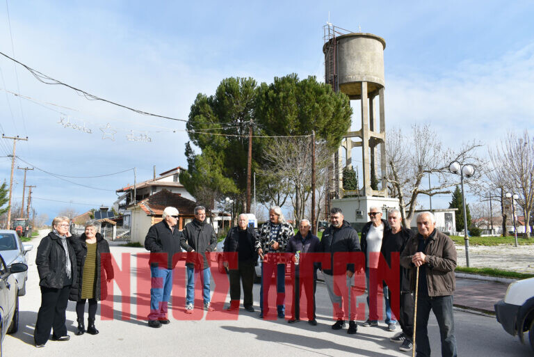 Αγανάκτηση  για την ποιότητα του νερού στο Νέο Ικόνιο (ΦΩΤΟ & ΒΙΝΤΕΟ)
