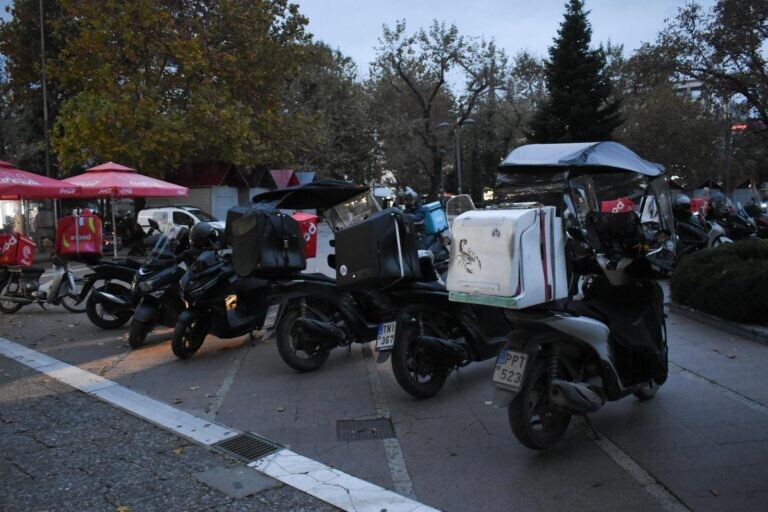 Χωρίς delivery η Τσικνοπέμπτη για Λαρισαίους και Βολιώτες (video)