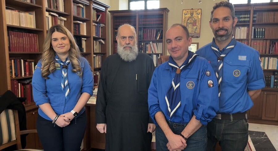 Επίσκεψη του 1ου Συστήματος Προσκόπων Καρδίτσας στον Μητροπολίτη κ. Τιμόθεο