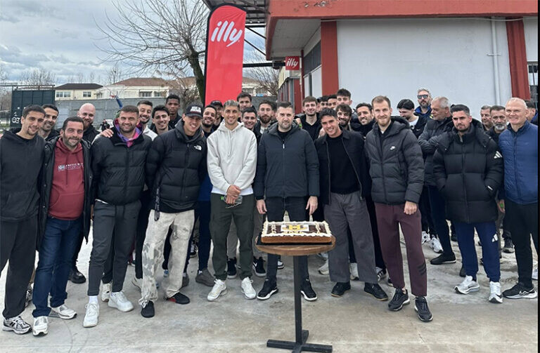 Η πρωτοχρονιάτικη πίτα της Αναγέννησης πριν τη «μάχη» των  play off