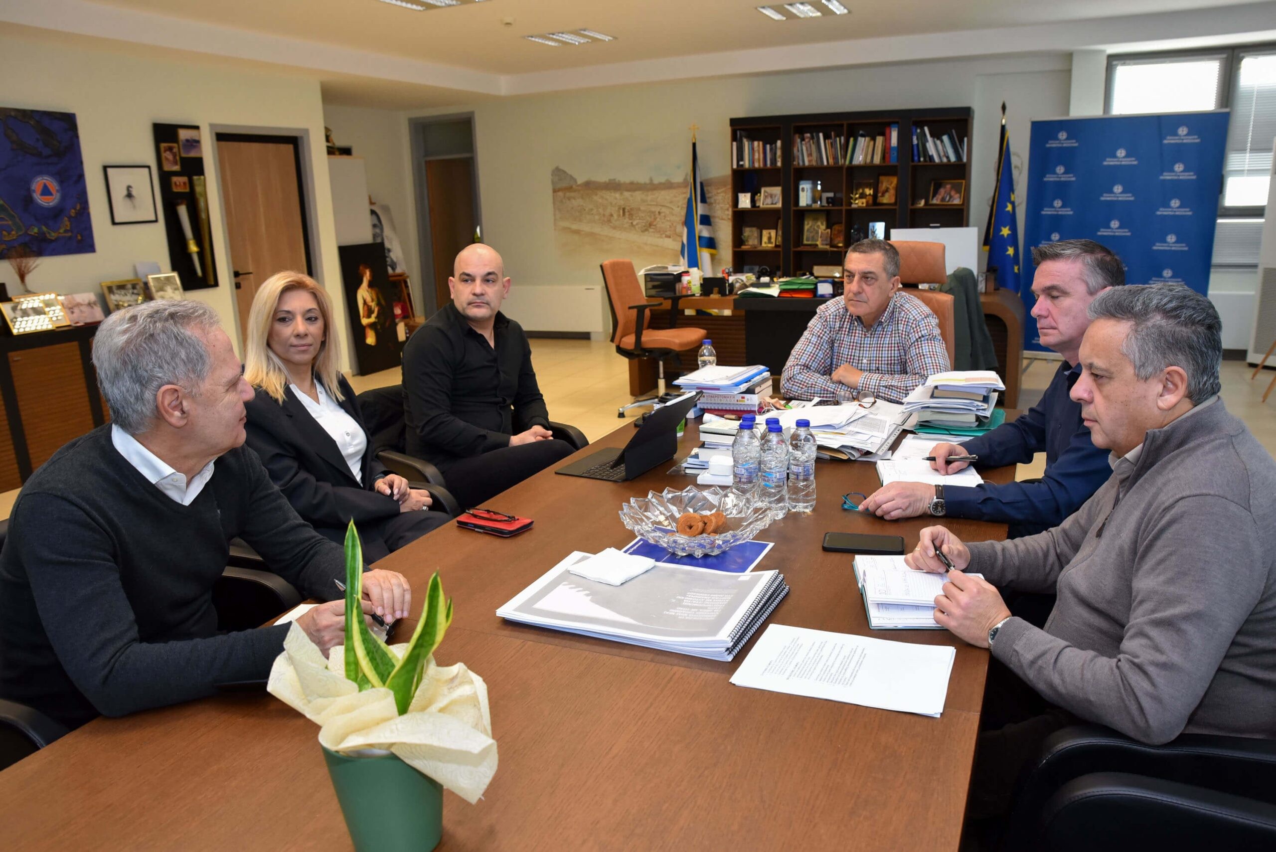  Συνάντηση του Περιφερειάρχη Θεσσαλίας Δ. Κουρέτα με αντιπροσωπεία του Μεσογειακού Κέντρου Καινοτομίας για την Ενιαία Υγεία (MED – OHC)