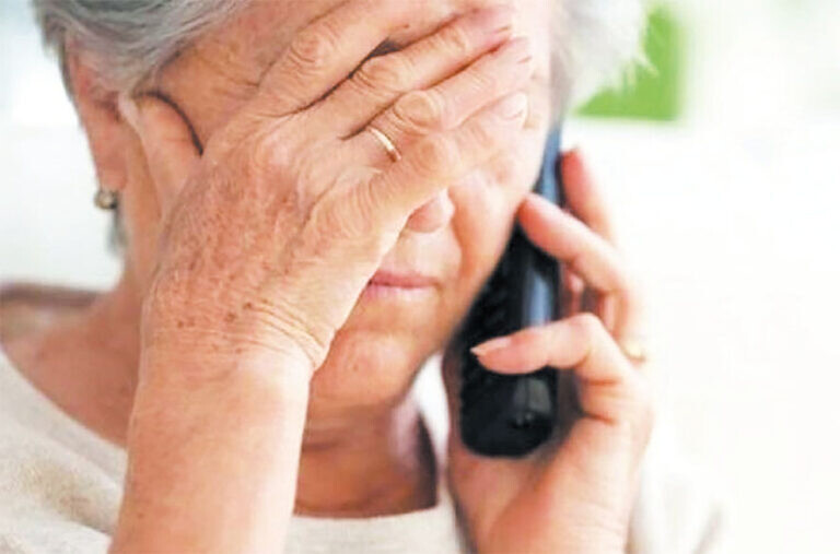 Προσπαθούν να βρουν θύματα στα χωριά