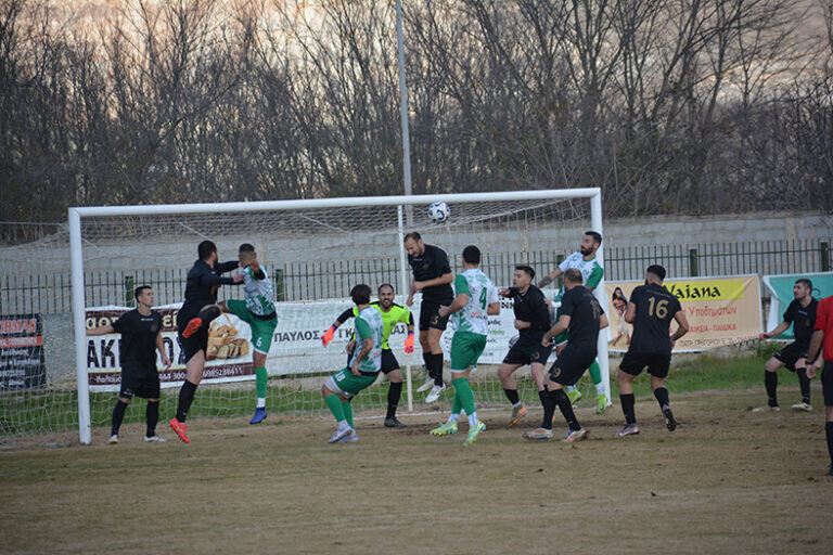 Ευρείες νίκες για τους πρωτοπόρους στην Α' ΕΠΣΚ