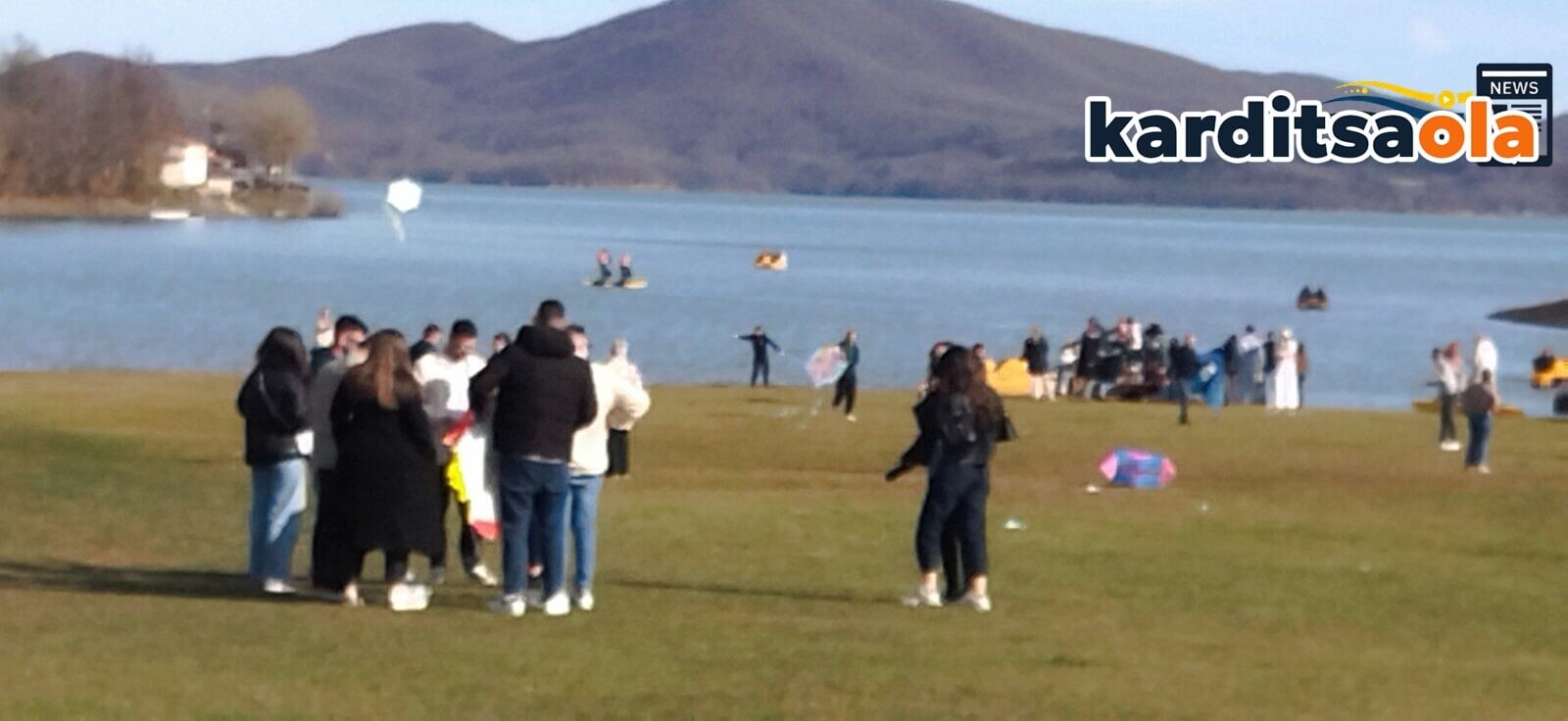 «Λίμνη Πλαστήρα: Έγινε το αδιαχώρητο! Χιλιάδες χαρταετοί και παιδικές φωνές σε ένα σκηνικό που θύμισε παλιές καλές εποχές!»