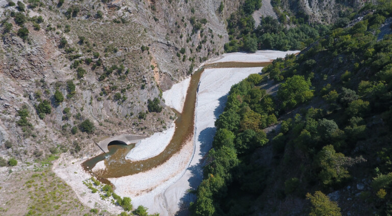 Εγκρίθηκαν επείγουσες εργασίες στους ποταμούς Αχελώο και Κουμπουργιανίτικο