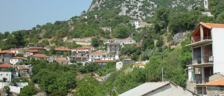 Δημοτικό Συμβούλιο Σοφάδων: Ομόφωνα υπέρ της μετονομασίας της Λουτροπηγής σε Σμόκοβο