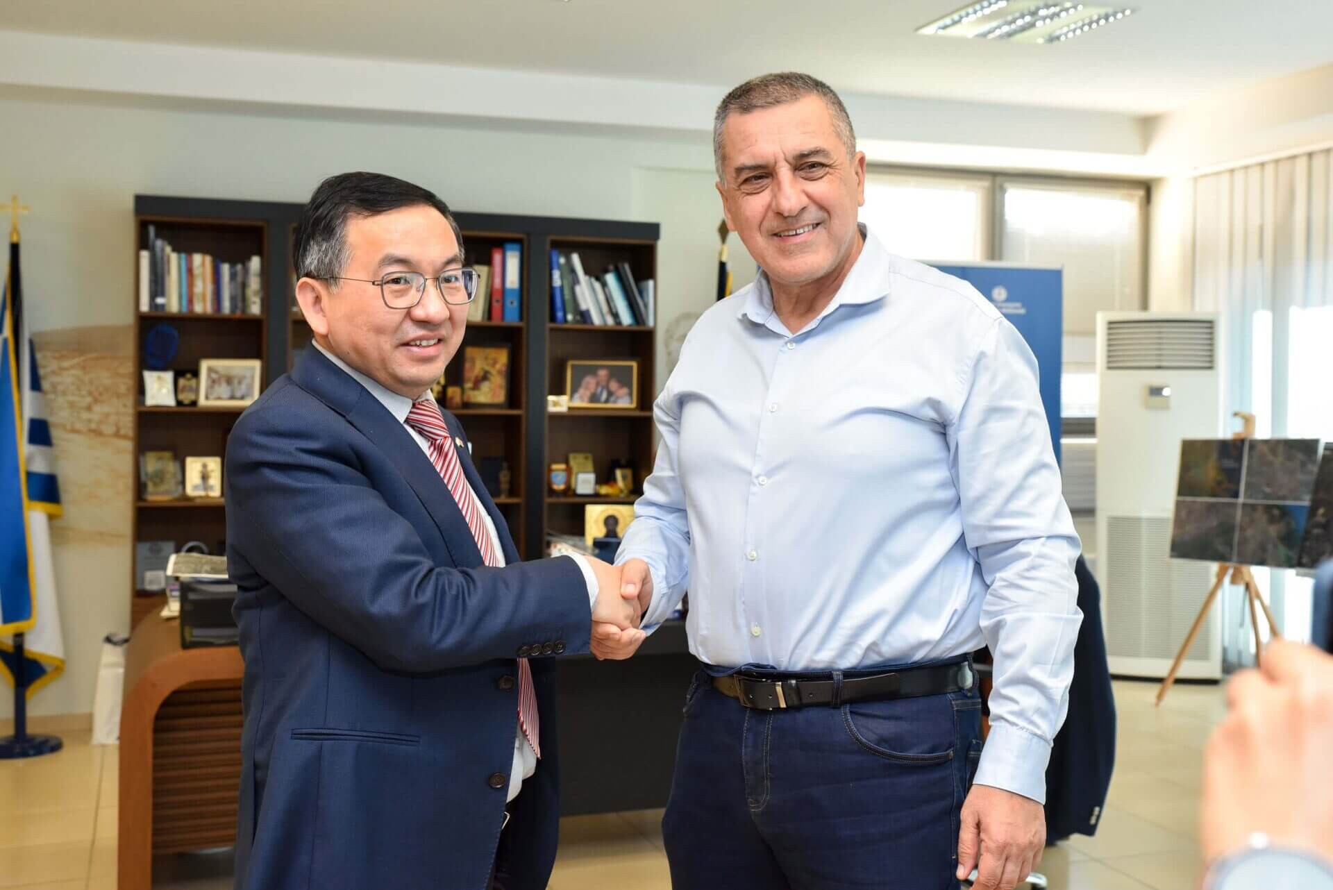 Συνάντηση Περιφερειάρχη Θεσσαλίας Δημ. Κουρέτα & του Πρέσβη της Κίνας στην Ελλάδα