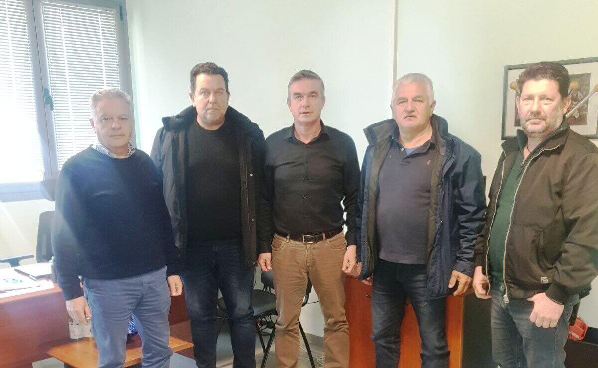 Συνάντηση πλημμυροπαθών και πληγέντων κτηνοτρόφων  με τον Αντιπεριφερειάρχη Δημ.Τσέτσιλα