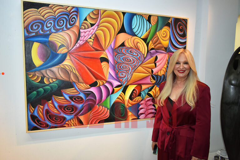 Η...μελωδική ζωγραφική της Δανάης Καυχίτσα στην Γκαλερί F (ΦΩΤΟ)