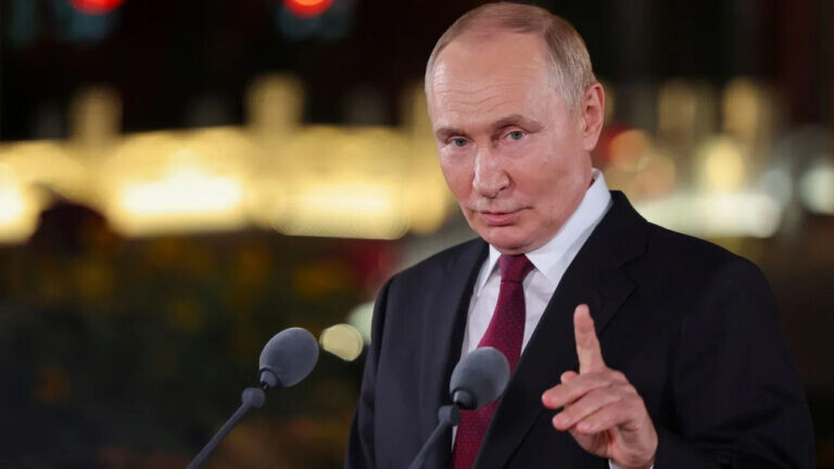 Ο Πούτιν επικοινώνησε με τον Ιρανό πρόεδρο σε ρόλο διαμεσολαβητή για τον πόλεμο