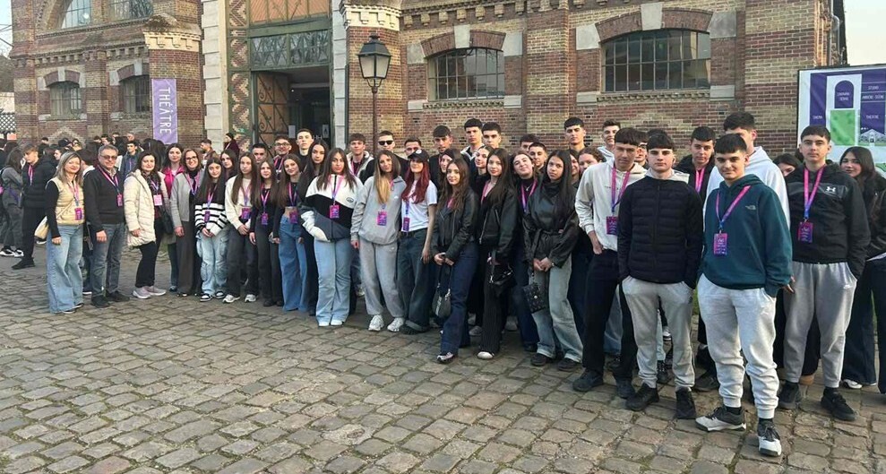 Συμμετοχή του 1ου Πειραματικού Γενικού Λυκείου Καρδίτσας στο 5ο Διεθνές Μαθητικό Συνέδριο της ELEMASYN στο Παρίσι