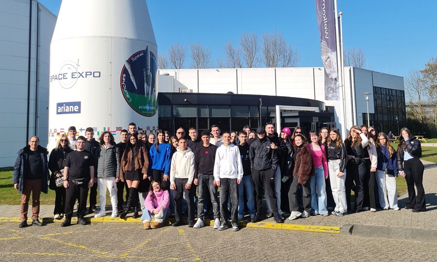 Εκπαιδευτική επίσκεψη του 4ου ΓΕΛ Καρδίτσας στο διαστημικό κέντρο SPACEEXPO της Ολλανδίας