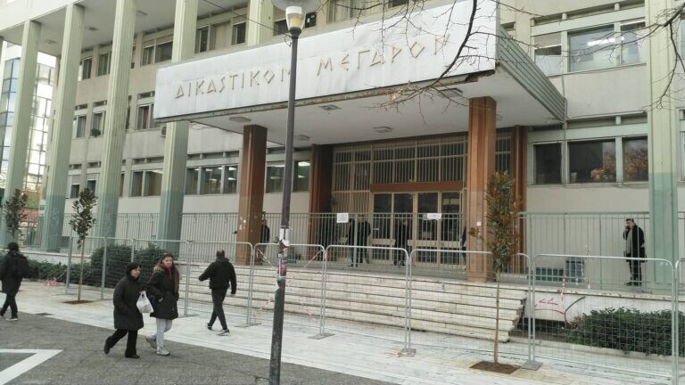 Τραγωδία στα Τέμπη: Οι επτά δικογραφίες – δορυφόροι πέρα από την κύρια