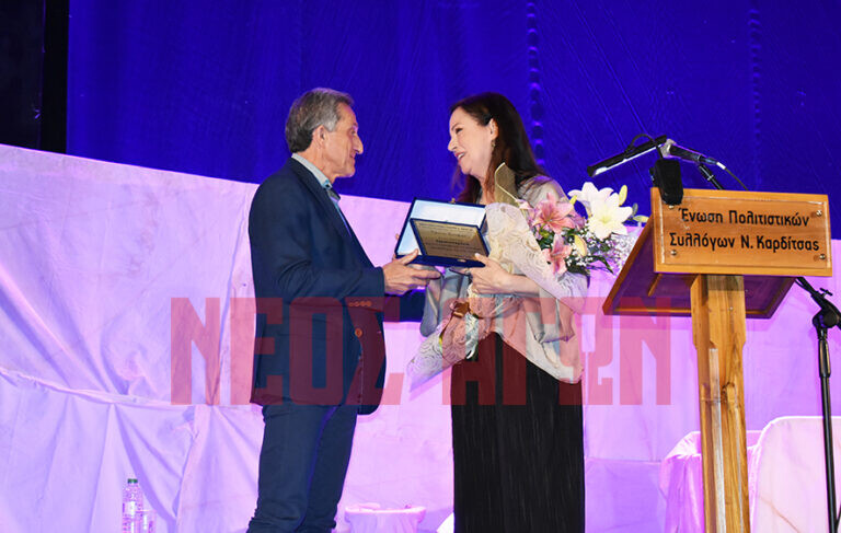 Η Κοραλία Καράντη στο 41ο Πανελλήνιο Φεστιβαλ Ερασιτεχνικού Θεάτρου Καρδίτσας (ΦΩΤΟ+ΒΙΝΤΕΟ)