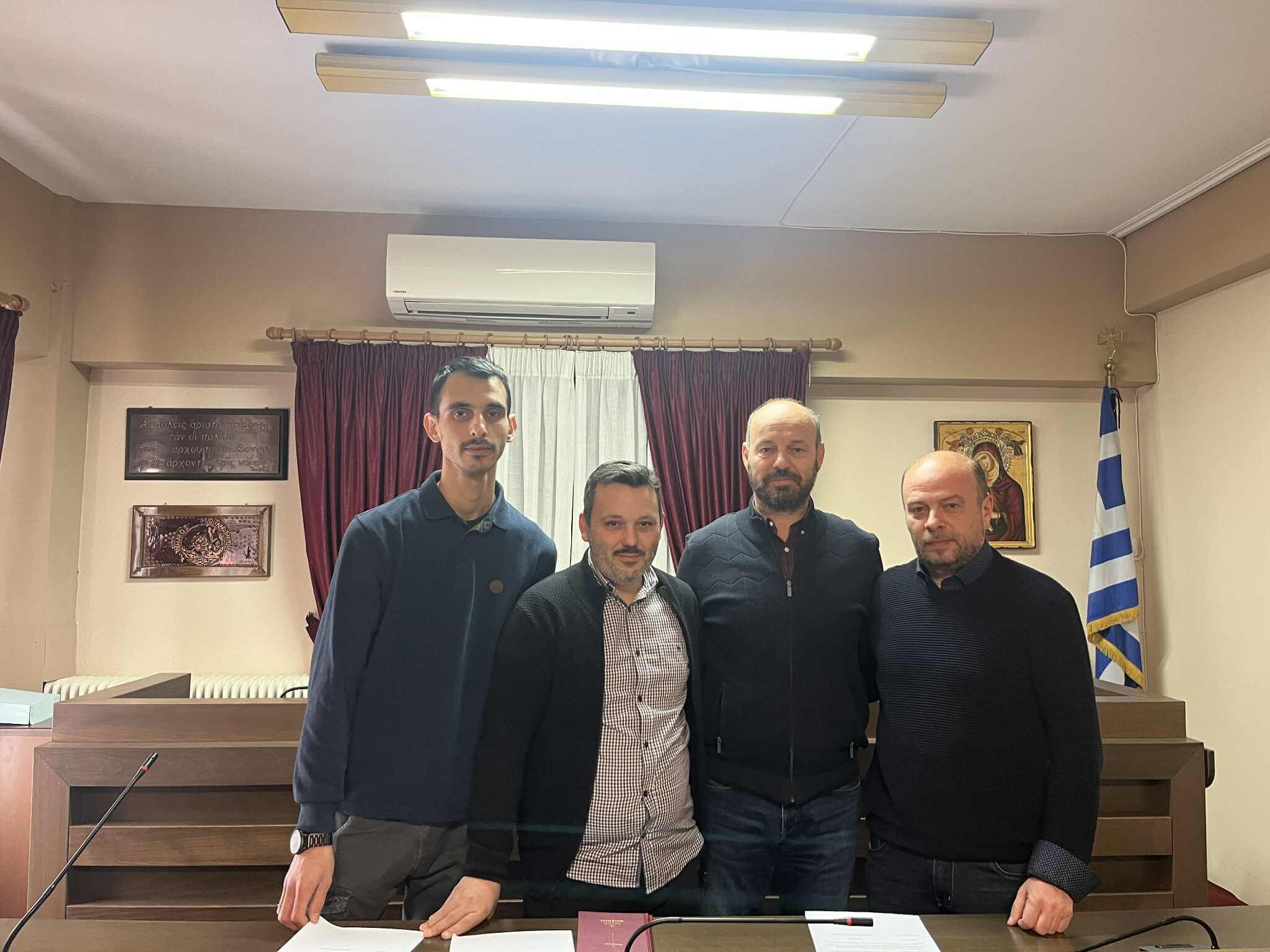 ΟΡΚΙΣΤΗΚΑΝ ΤΡΕΙΣ ΜΟΝΙΜΟΙ ΥΠΑΛΛΗΛΟΙ ΣΤΟ ΔΗΜΟ ΜΟΥΖΑΚΙΟΥ