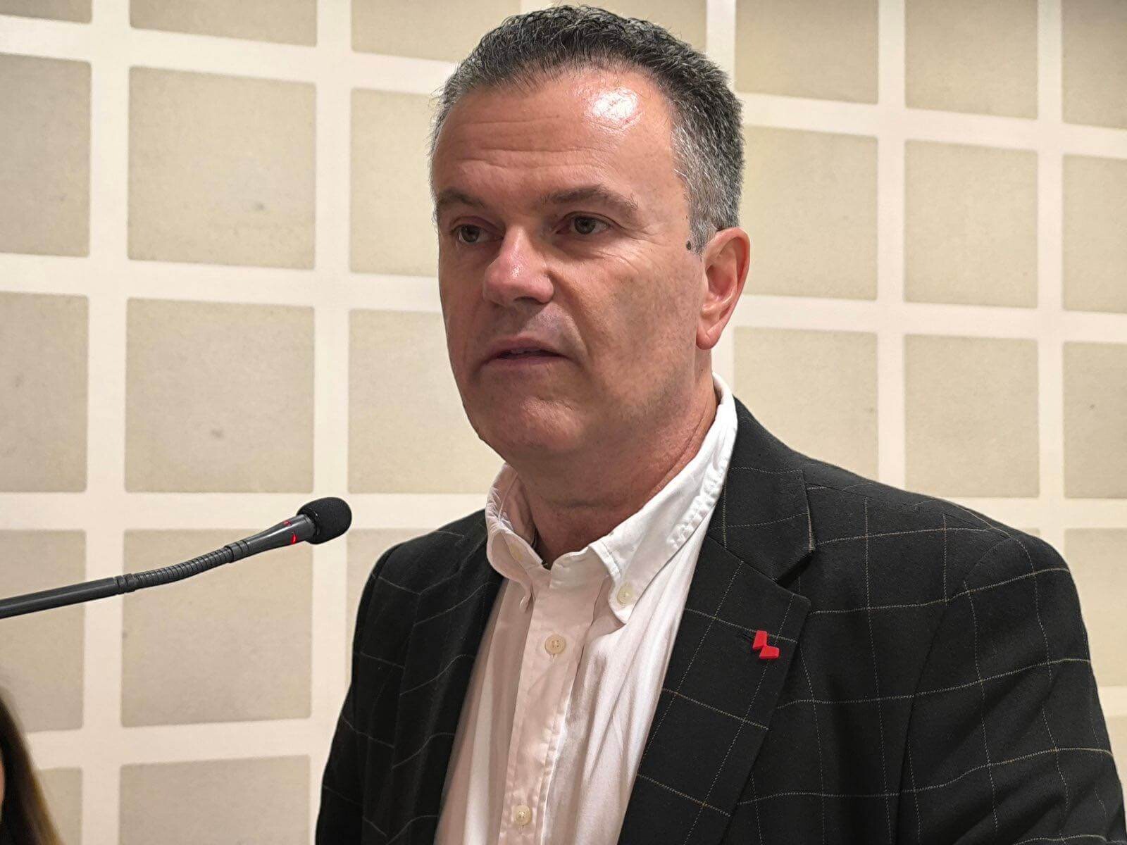 Παρέμβαση Δημήτρη Τσεκούρα, Προέδρου Εμπορικού Συλλόγου Καρδίτσας: Επιτακτική η ανάγκη μείωσης των φόρων στα καύσιμα στα πρότυπα της Ευρώπης