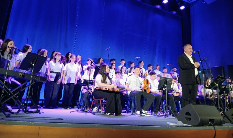 Πανηγυρικά ολοκληρώθηκε το 41ο Πανελλήνιο Φεστιβάλ Ερασιτεχνικού Θεάτρου Καρδίτσας